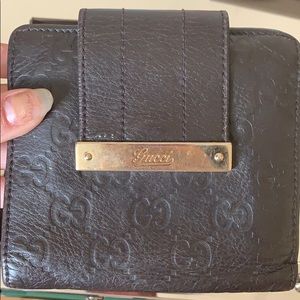 Authentic monogram brown Gucci wallet